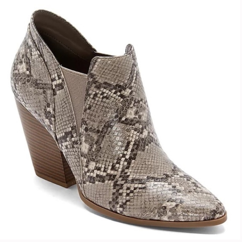 NWOT a.n.a | Women’s black/grey/white faux snakeskin ankle boots, slight heel, 8